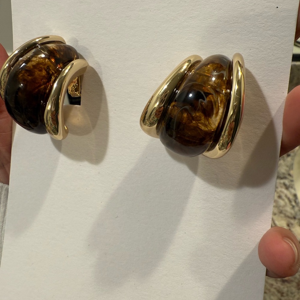 & Other Stories Gold and Brown Earrings - Picture 4 of 5